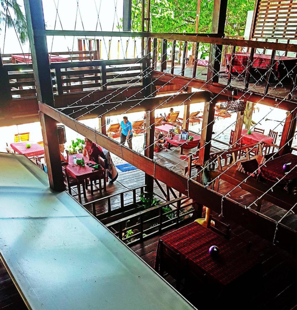 ザノム サンライズ ビーチ リゾート リペ島 エクステリア 写真